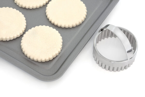 HIC Crinkle Cookie Cutter