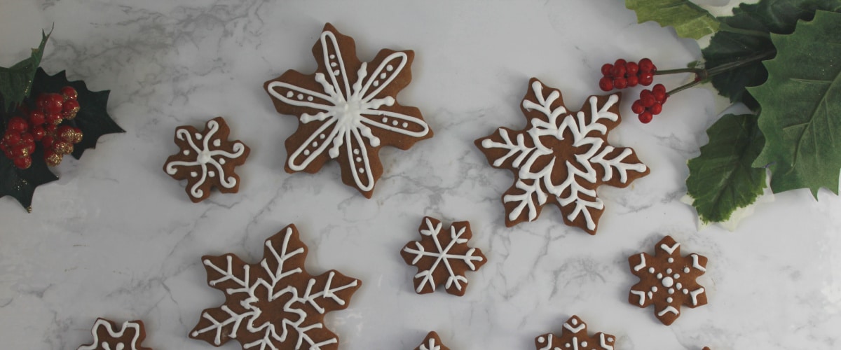 How Far In Advance Should You Start Holiday Baking? 6 Helpful Tips For Storing Cookies