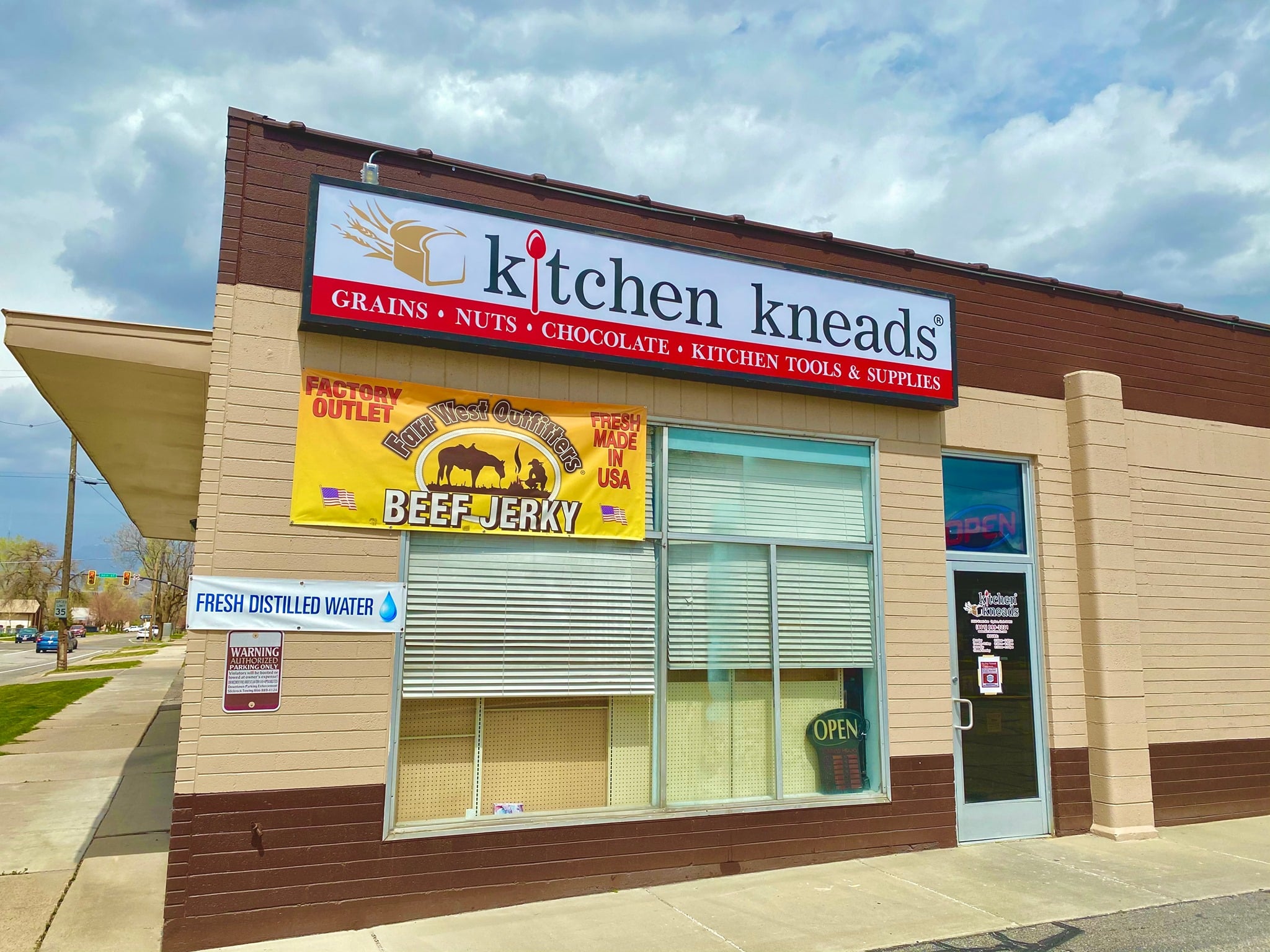 contact kitchen kneads in Ogden Utah